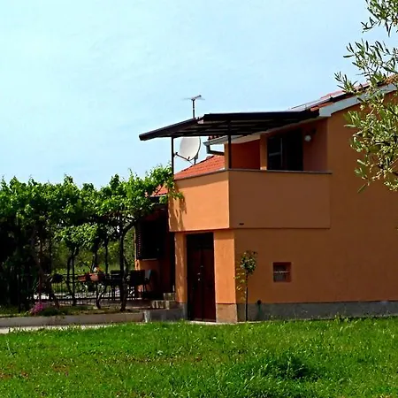 Apartments Garden Monsena Rovinj Exterior photo