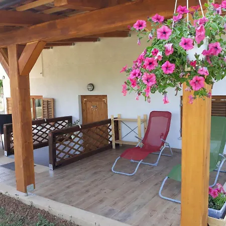 Apartments Garden Monsena Rovinj Exterior photo